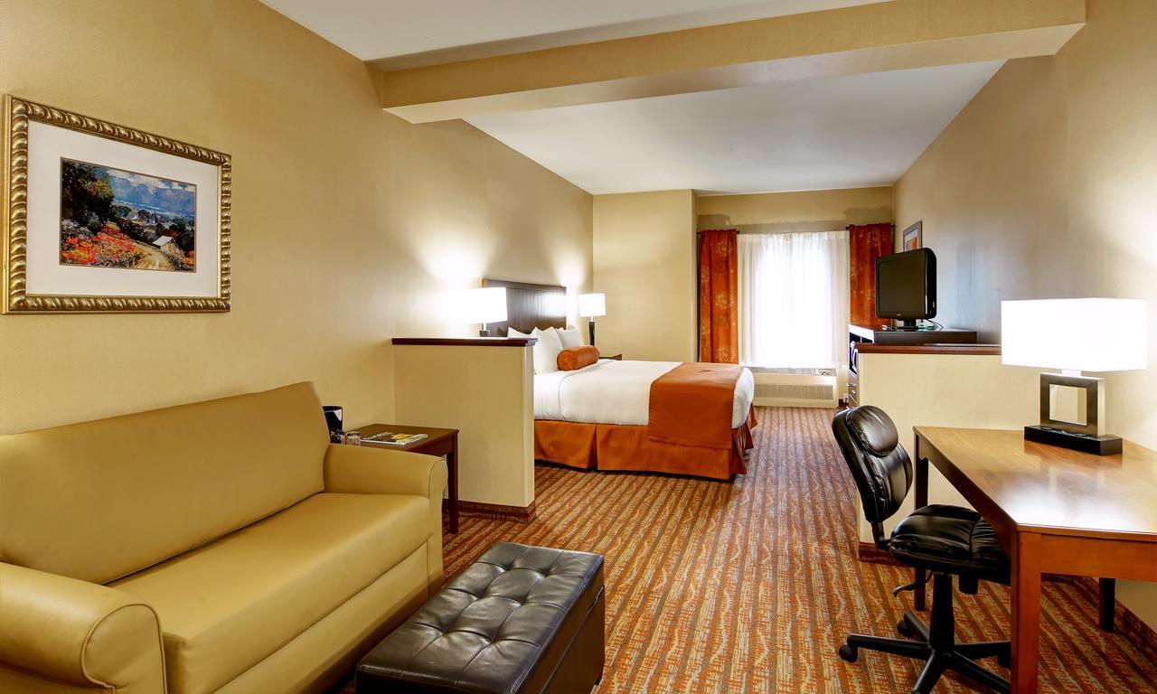 Phoenix Inn Suites - Eugene Exterior photo
