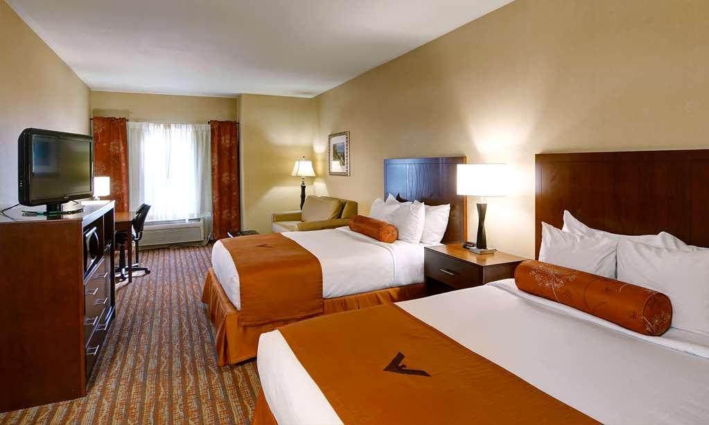 Phoenix Inn Suites - Eugene Room photo